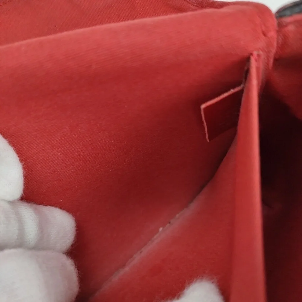Louis Vuitton Felicie Vernis Pochette Bag